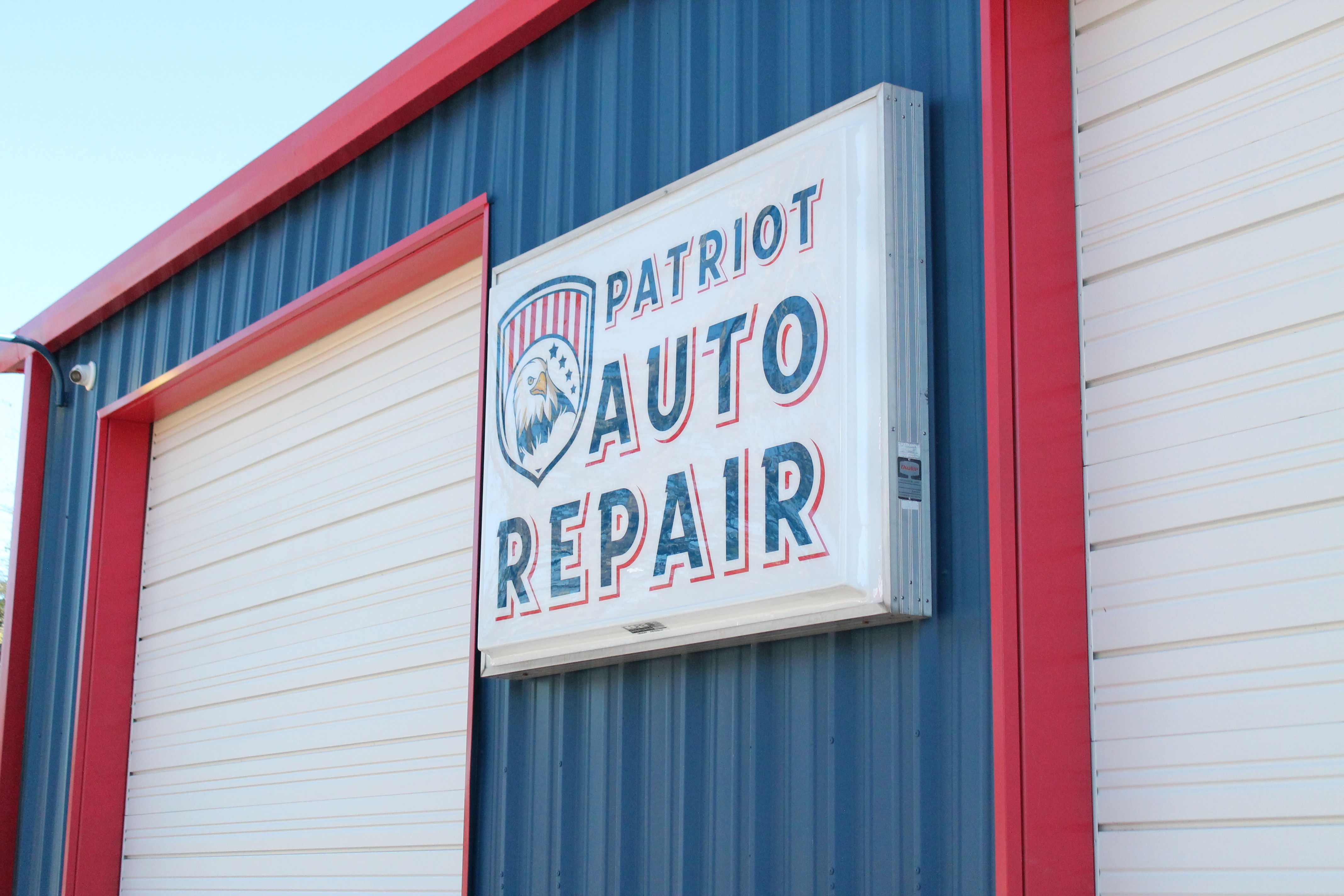 Patriot Auto Repair Sign